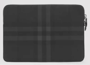 digital case burberry