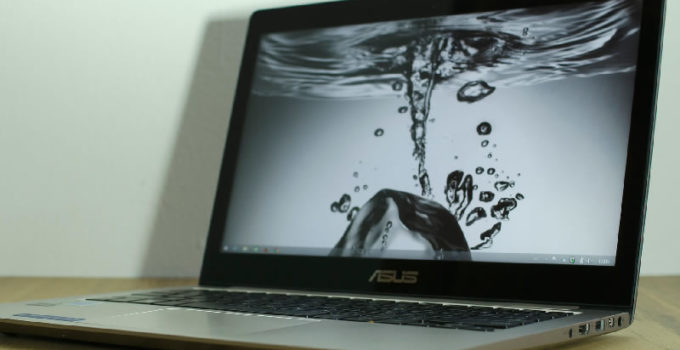 Asus Zenbook Ultraportable Laptop