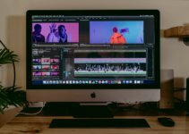 turned-on silver iMac