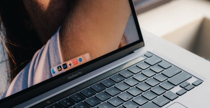 MacBook Pro 2020 13" M1 business laptop