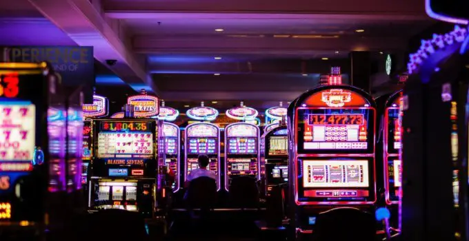 Assorted slot machines managed by gambling software.