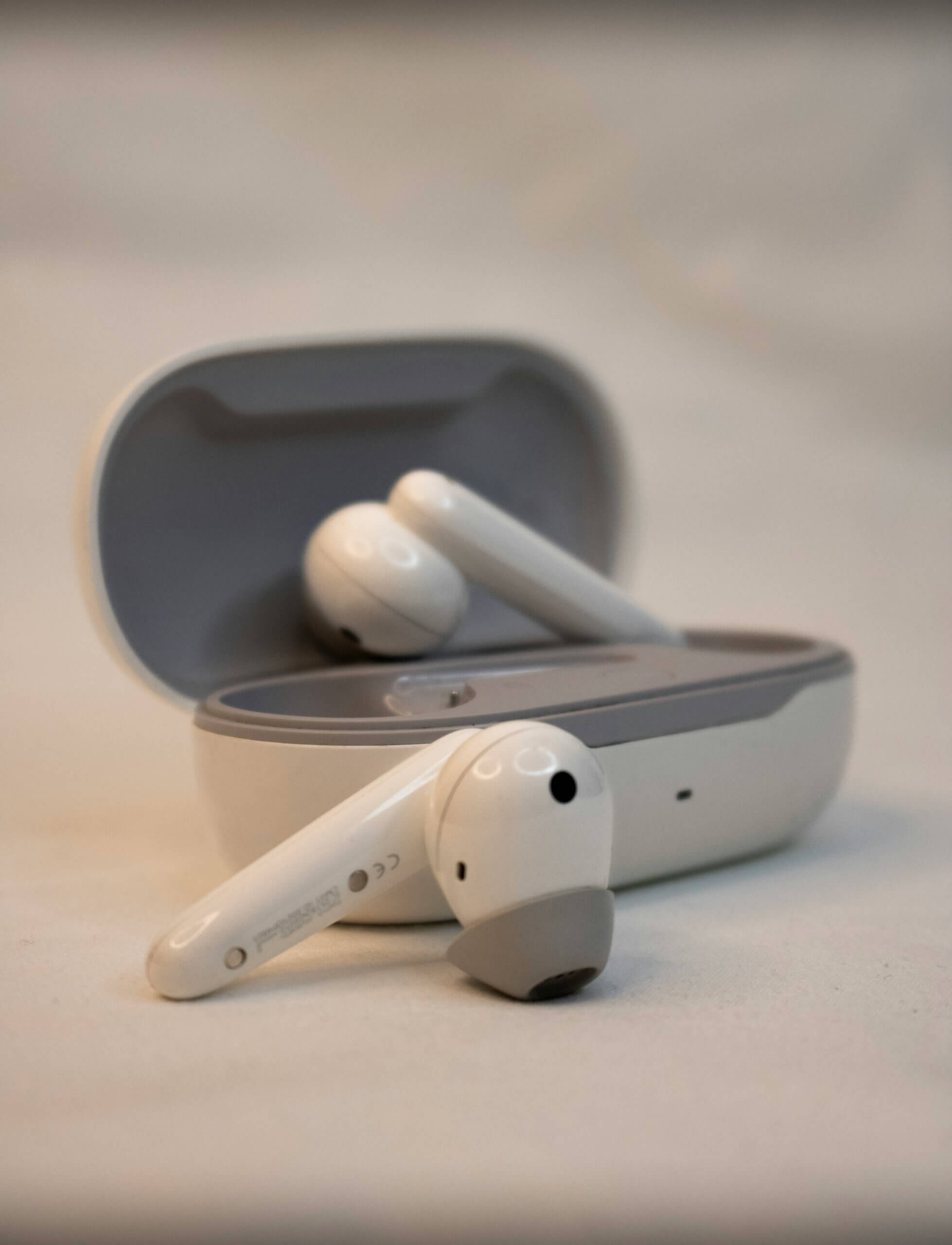 AirPods Pro 3 Review – Apple’s Flagship Earbuds in 2025
